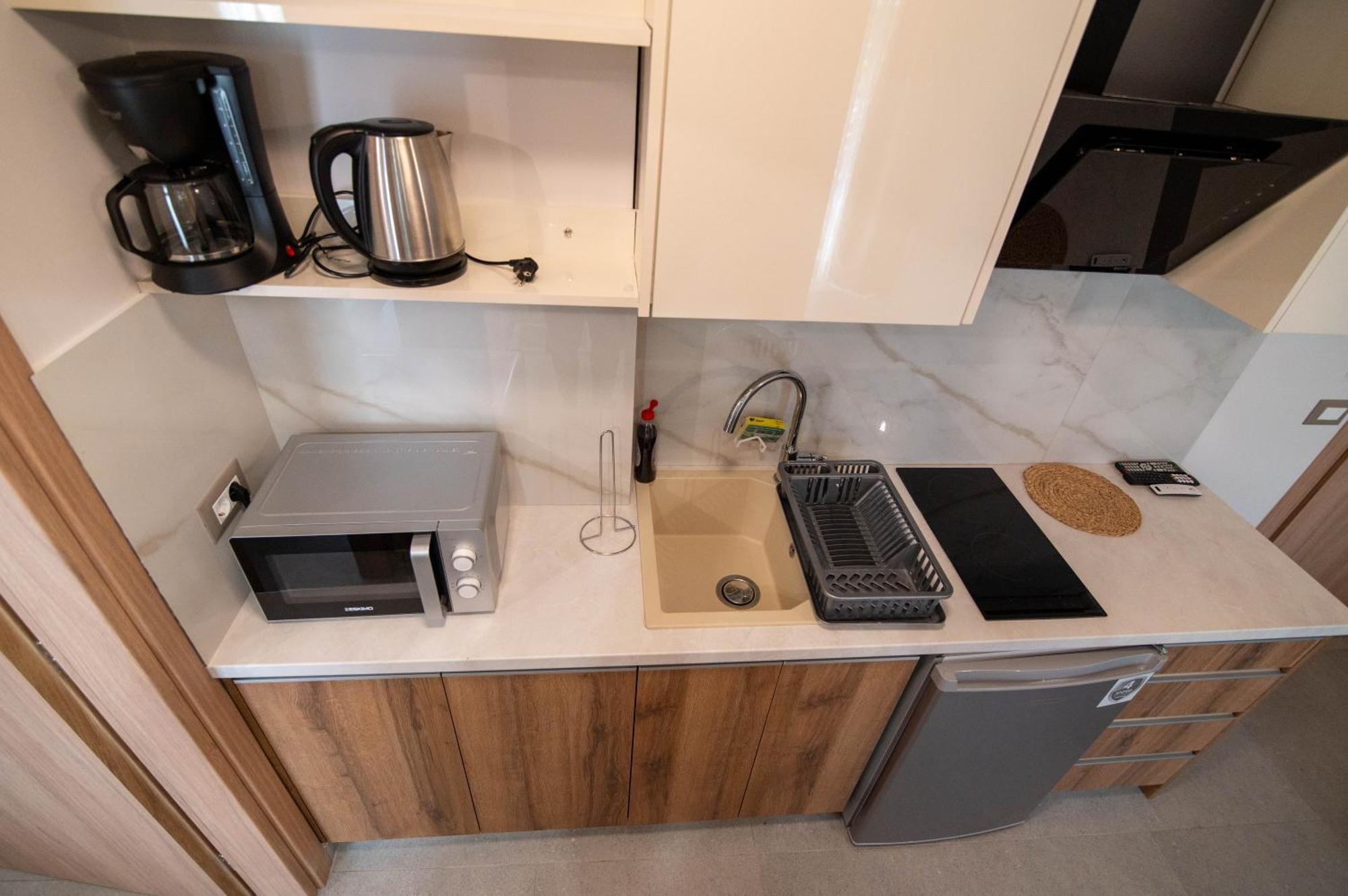 Raptis Apartments Ligia  Экстерьер фото