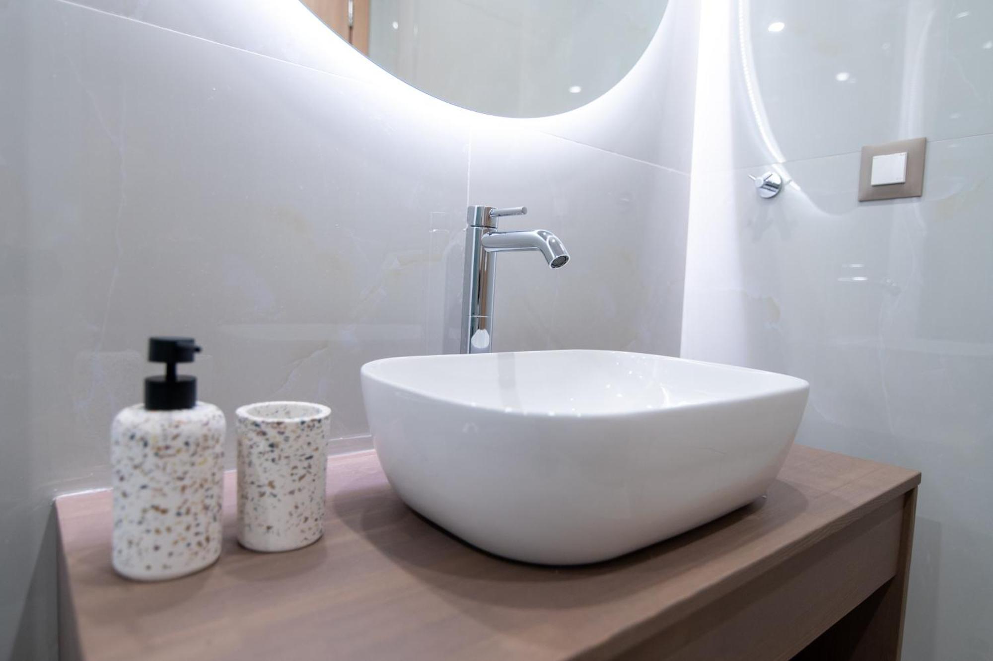 Raptis Apartments Ligia  Экстерьер фото