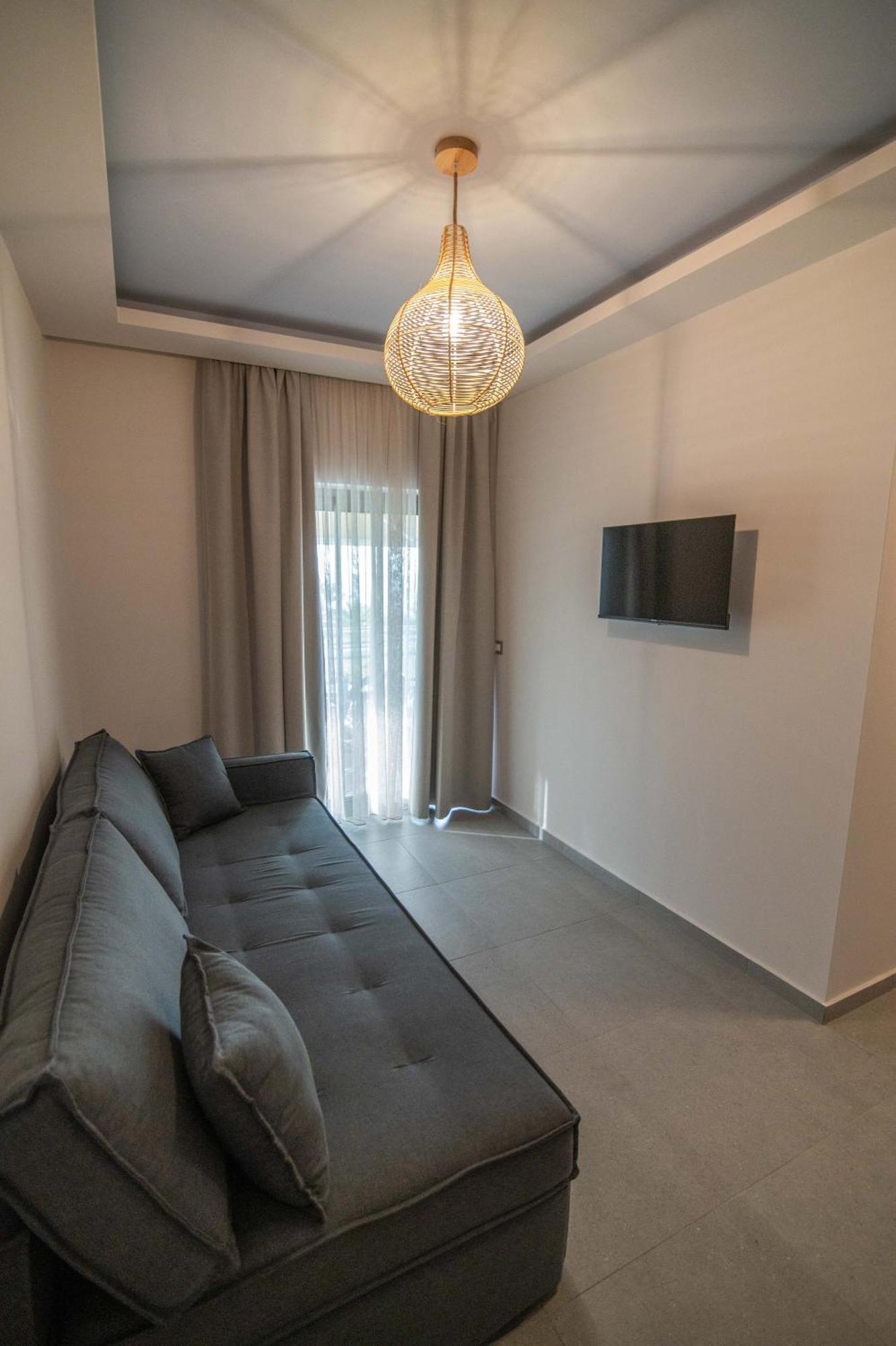 Raptis Apartments Ligia  Экстерьер фото